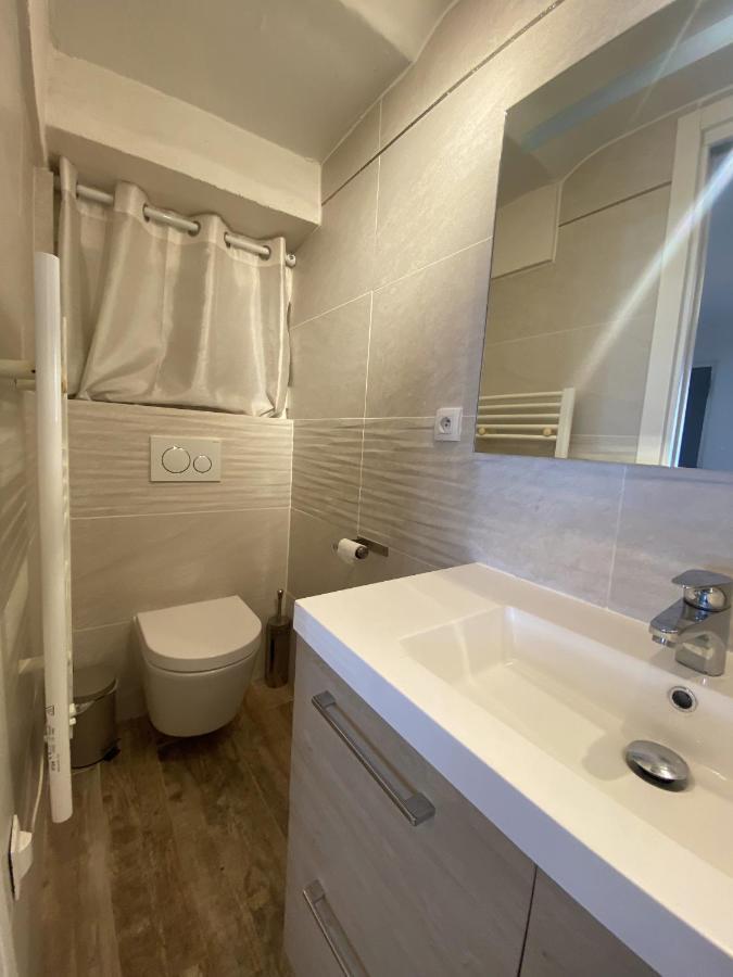 La Cle Maison De Ville, Clim, Wifi A La Bayore อิแยร์ ภายนอก รูปภาพ